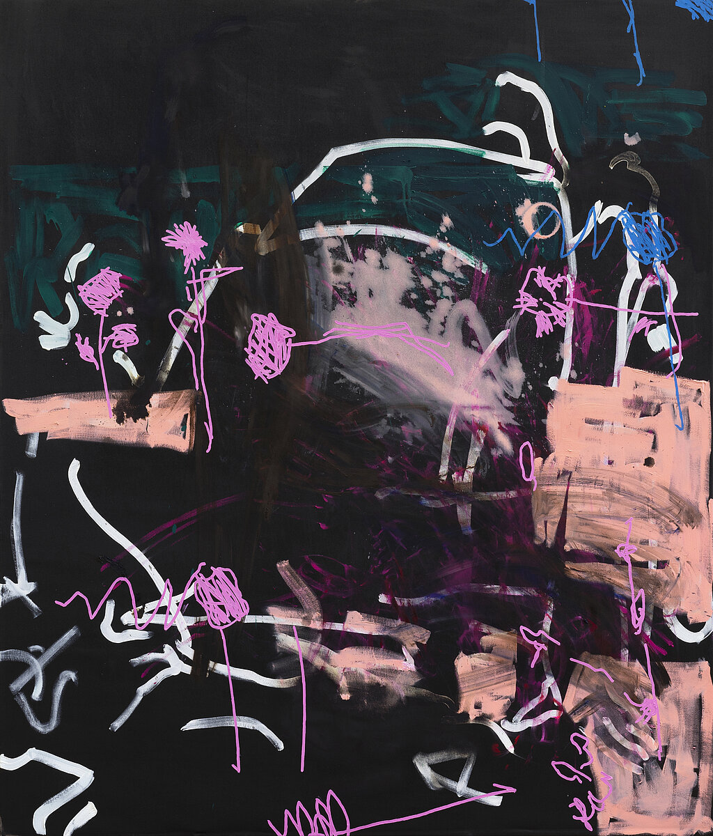 Ein abstraktes, farbiges Gemälde mit rosafarbenen Blumen auf dunklem Grund.