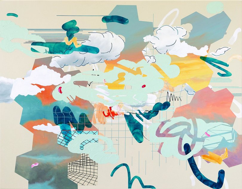 Ein Gemälde in Pastellfarben mit abstrakten Formen, die an Wolken erinnern. 